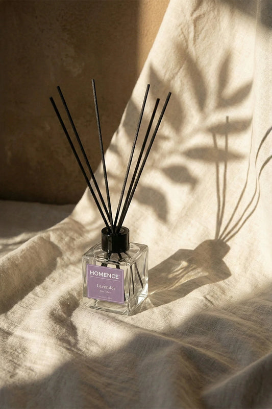 HOMENCE Lavender Reed Diffuser 100 ml – Geurstokjes Lavendel – Huisparfum – Bloemige & Ontspannende Geur