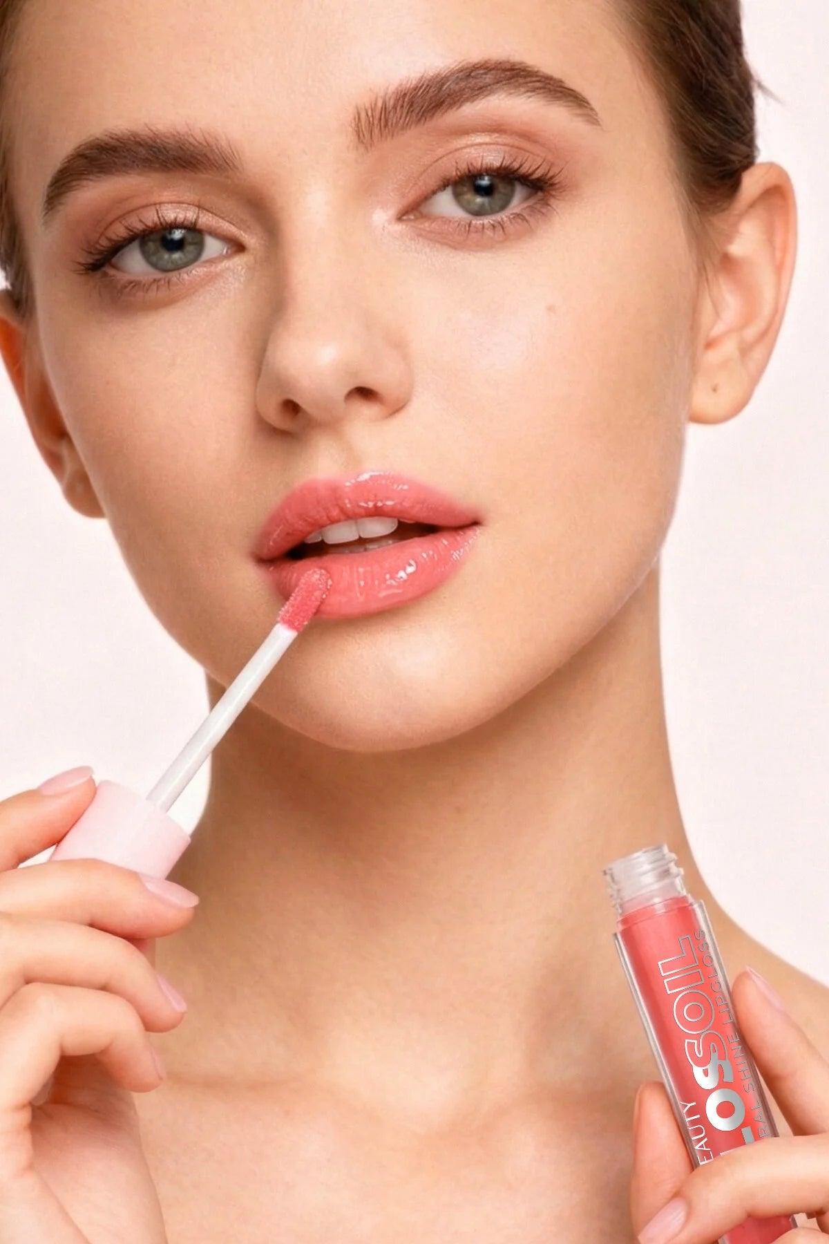 Embeauty Gloss Oil Lip Gloss 03 Berry Bloom – Natural Shine – Rode Glanzende Lipgloss