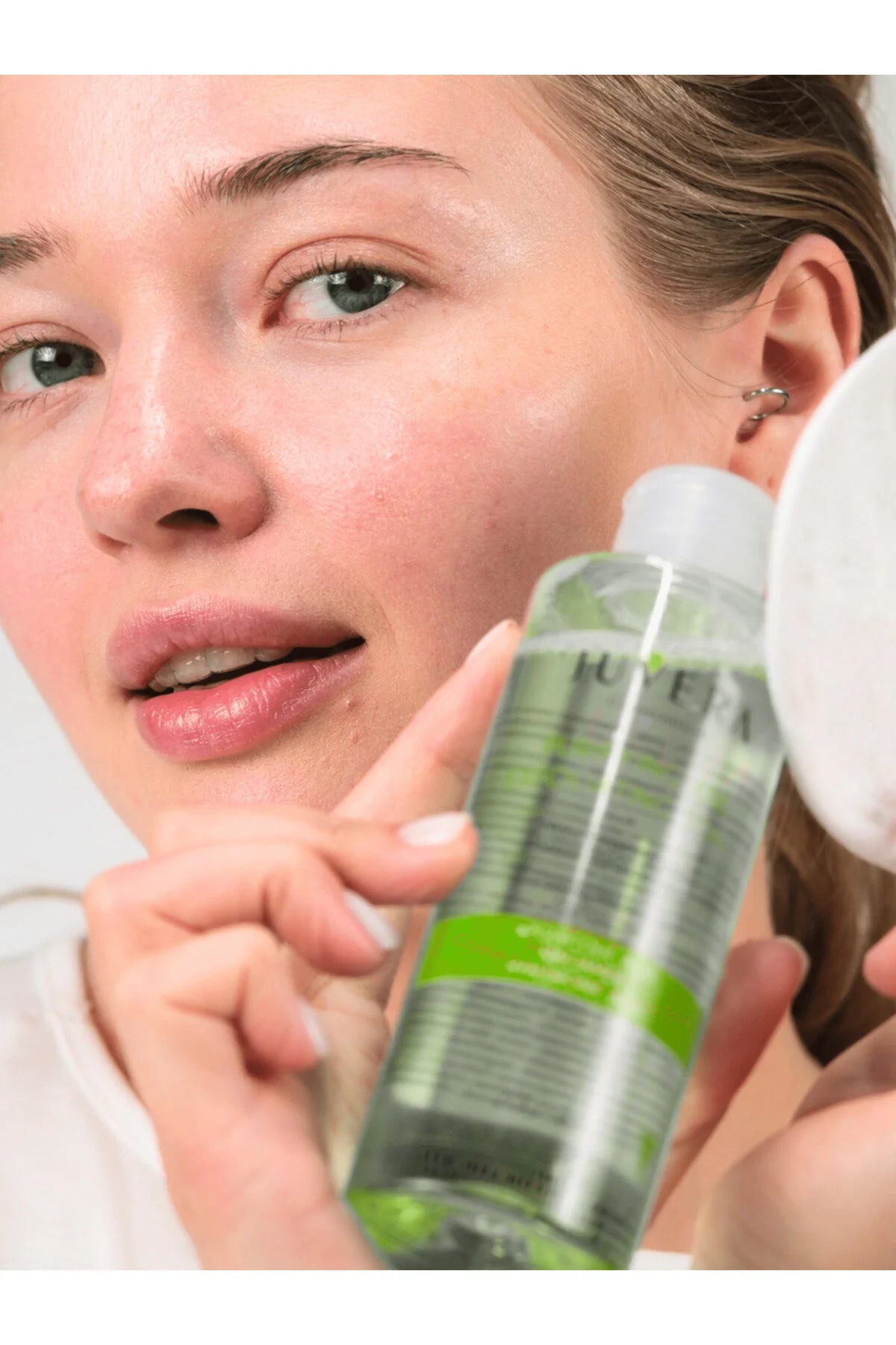 Juvera Clarifying & Regenerative Tonic - Anti Blachhead & Pore Tightining Tonic - Anti-mee-eter en Poriën Verstevigende huidvernieuwende tonic met Salicylic acid+Niacinamide+Arginine - Alle huidtypen - 200 ml